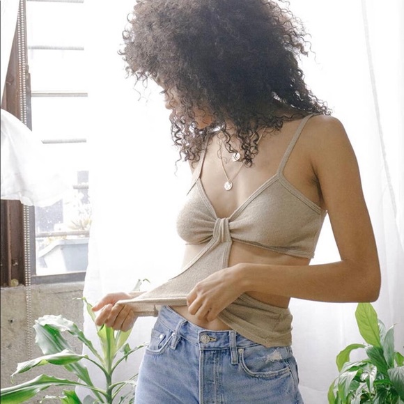 Chaka Tan Cut-out Tank - Picture 4 of 7